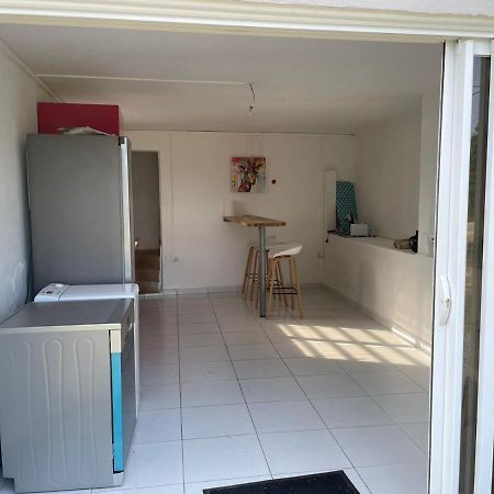 Appartamento La petite Girafe Baie-Mahault Esterno foto